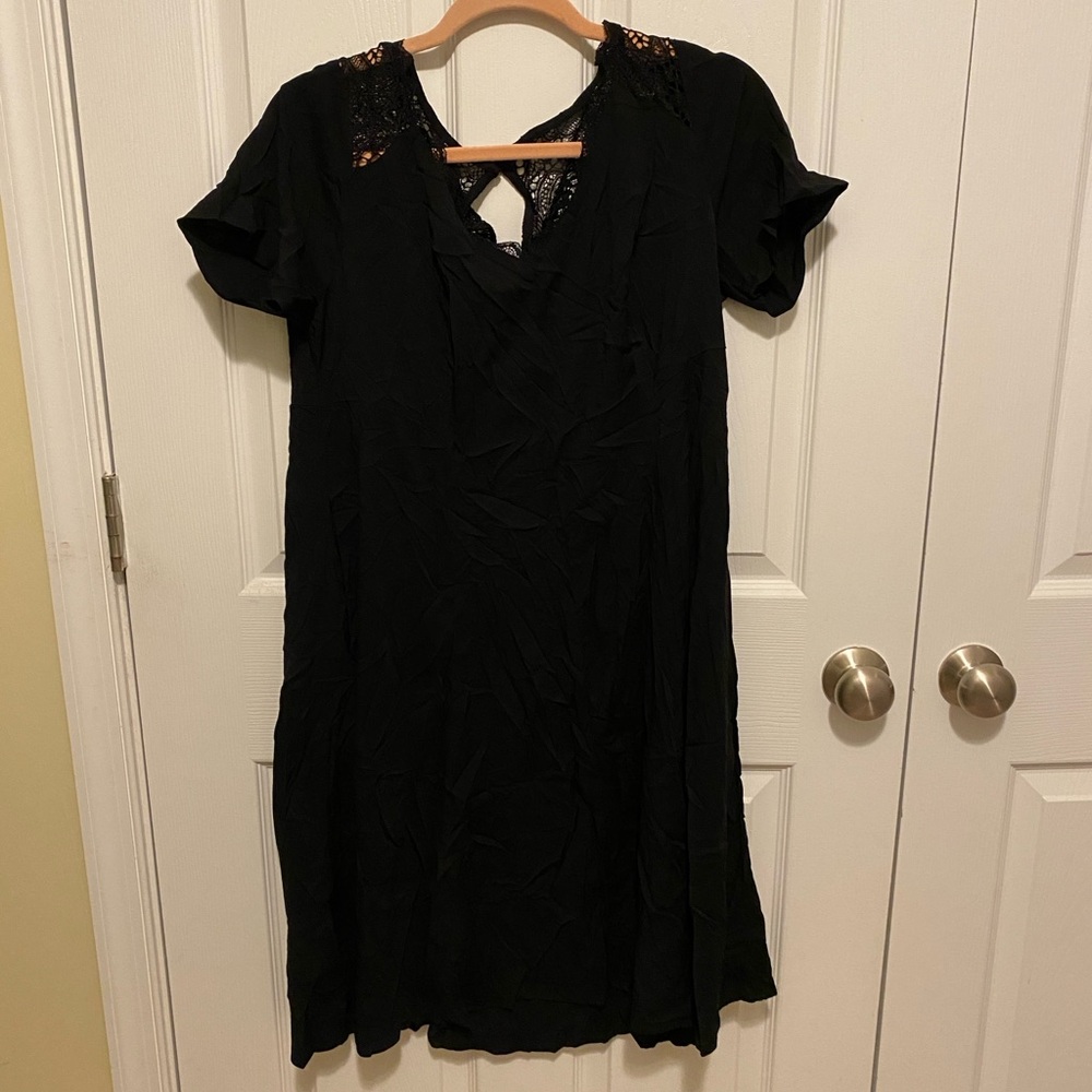 Torrid 00x 10 M/L Black Challis Lace Yoke Trapeze Dress - Picture 5 of 7